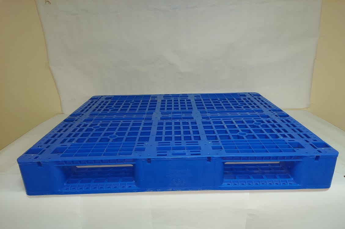 بالتة بلاستيك مقاس 1م×1.20م