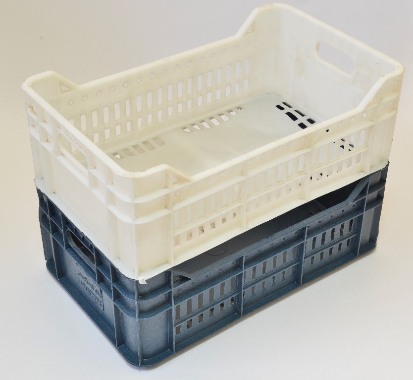 Medium box for packing vegetables, fruits and other items